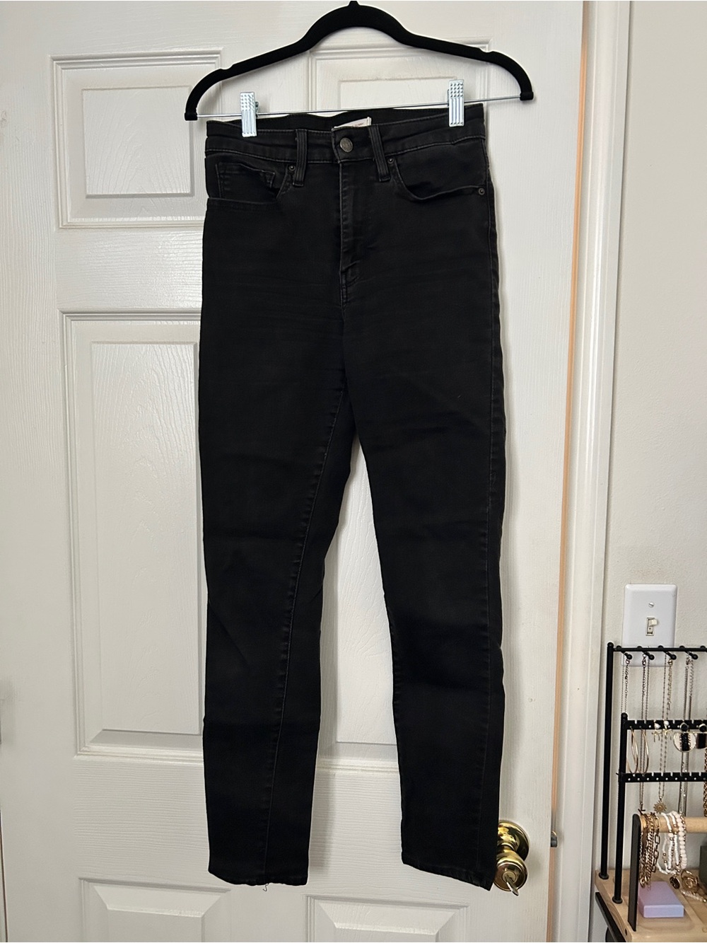 Levi's Black Skinny High-Rise Jeans